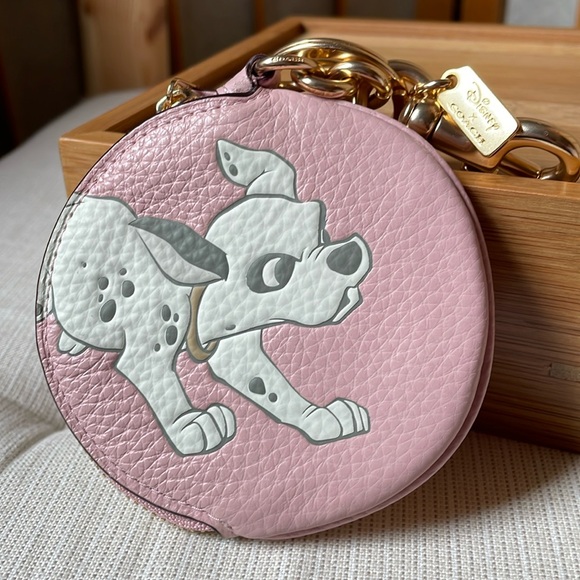 Coach x Disney Box Crossbody With Cruella Motif NWT & 101 Dalmatians Coin Purse - Picture 11 of 17